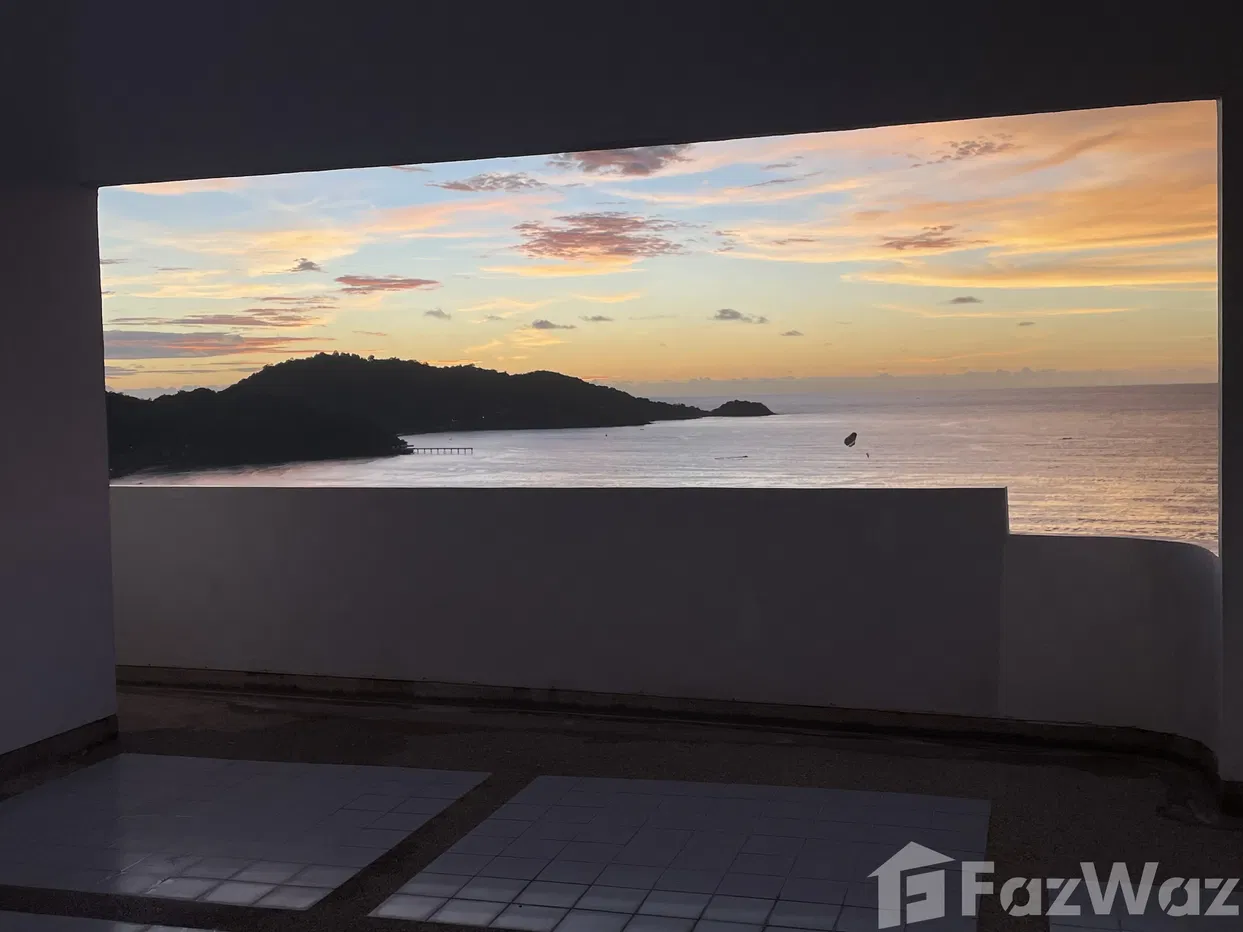 picture Oceanfront Luxury Patong Tower Condo For Sale - 12/51