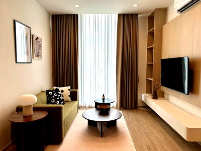 Condos for rent : Condo for Rent at Noble State 39 (E6808043)