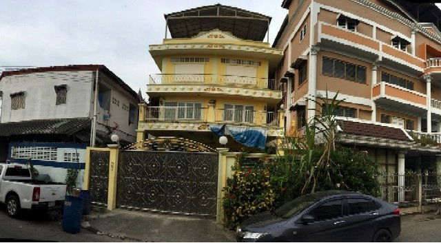 picture FOR SALE  HOUSE PROPERTY  3732000 BAHT. - 1/8
