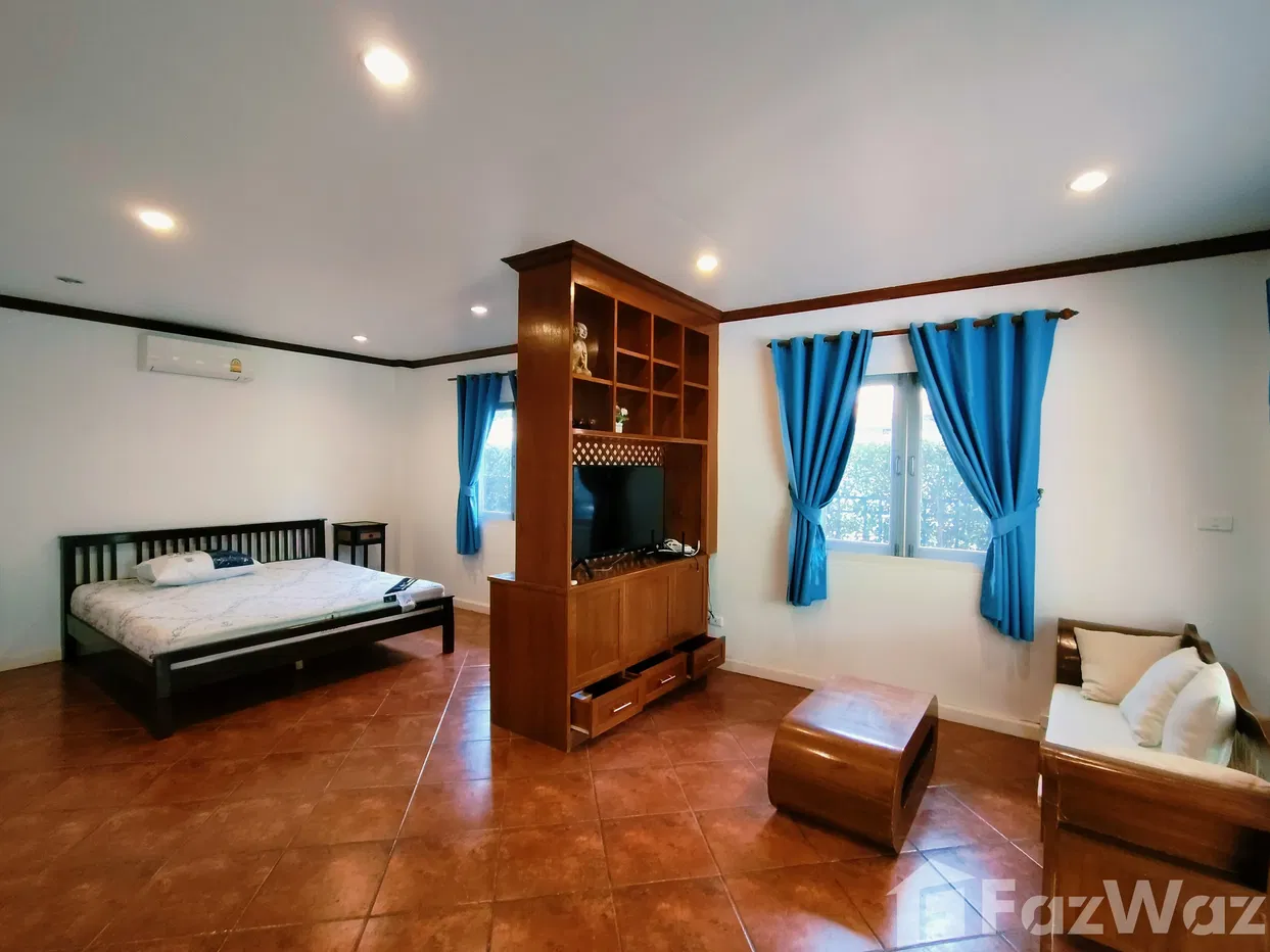 picture Cozy Villa With Pool And Large Garden 5563767 - 16/28