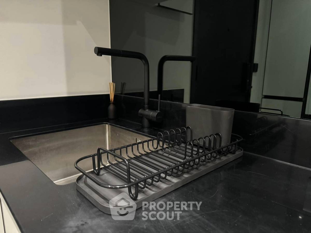 picture 1-BR Condo at Chapter Charoennakhorn - Riverside near BTS Krung Thon Buri (ID 2074416) - 16/28