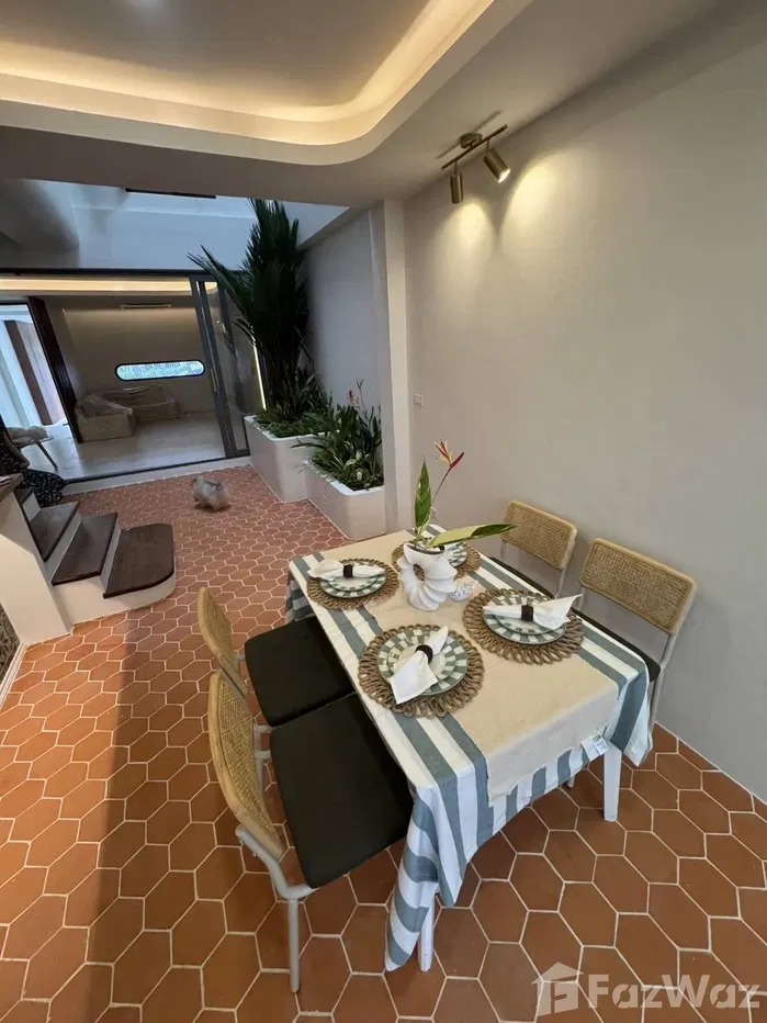picture 2 Bedroom House for sale in Rawai, Phuket - 24/25