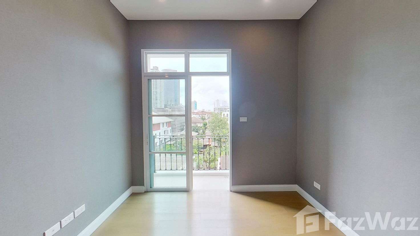 picture Opulently Bedecked: Unforgettable Bangkok Condo for Anyone Seeking Grandeur - 7/13
