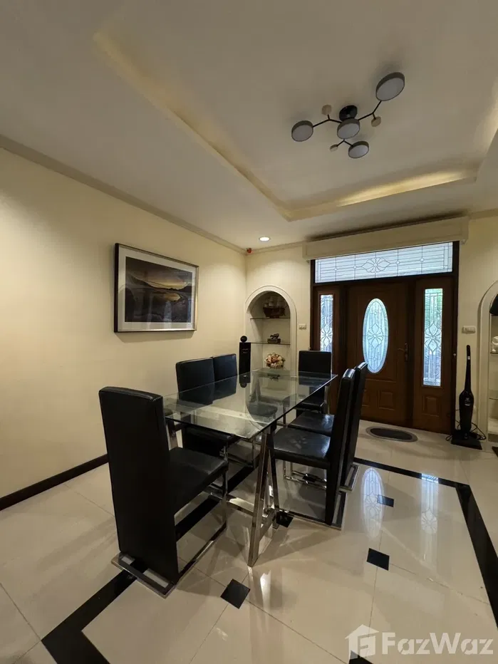 picture House for rent in Central Park Hillside 5552706 - 9/16