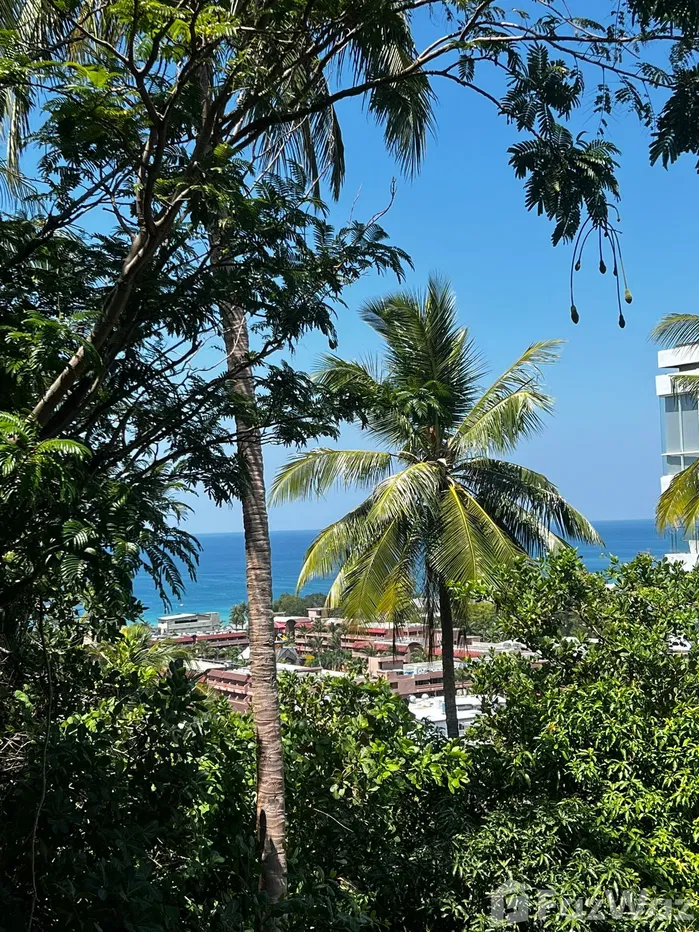 picture Pasrtial Sea View Modern Condo for Sale - 1/19