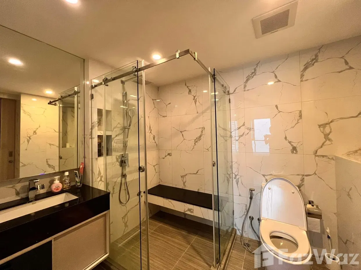 picture Seaview Condo for Sale at Pratumnak - 13/14