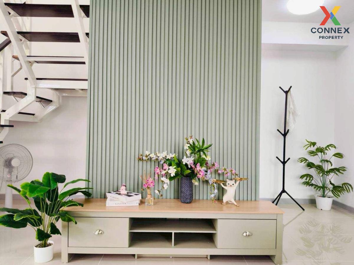 picture For Sale Townhouse/Townhome  , Baan Pruksa 105 Chalong Krung - Ladkrabang , corner unit , newly renovated , Thap Yao , Lat Krabang , Bangkok , CX-127471 ✅ Live chat with us ADD LINE @connexproperty ✅  - 8/12