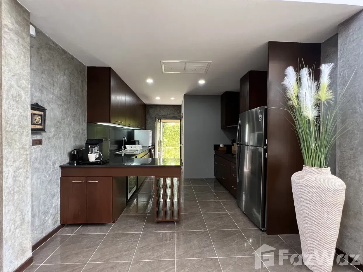 picture Renovated 4 Bedroom Lakefront Villa in Casa Sakoo - 11/24