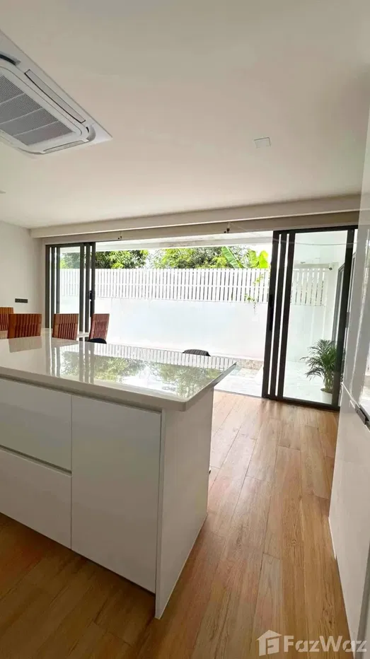 picture 3 Bedroom Villa for sale in Choeng Thale, Phuket - 8/20