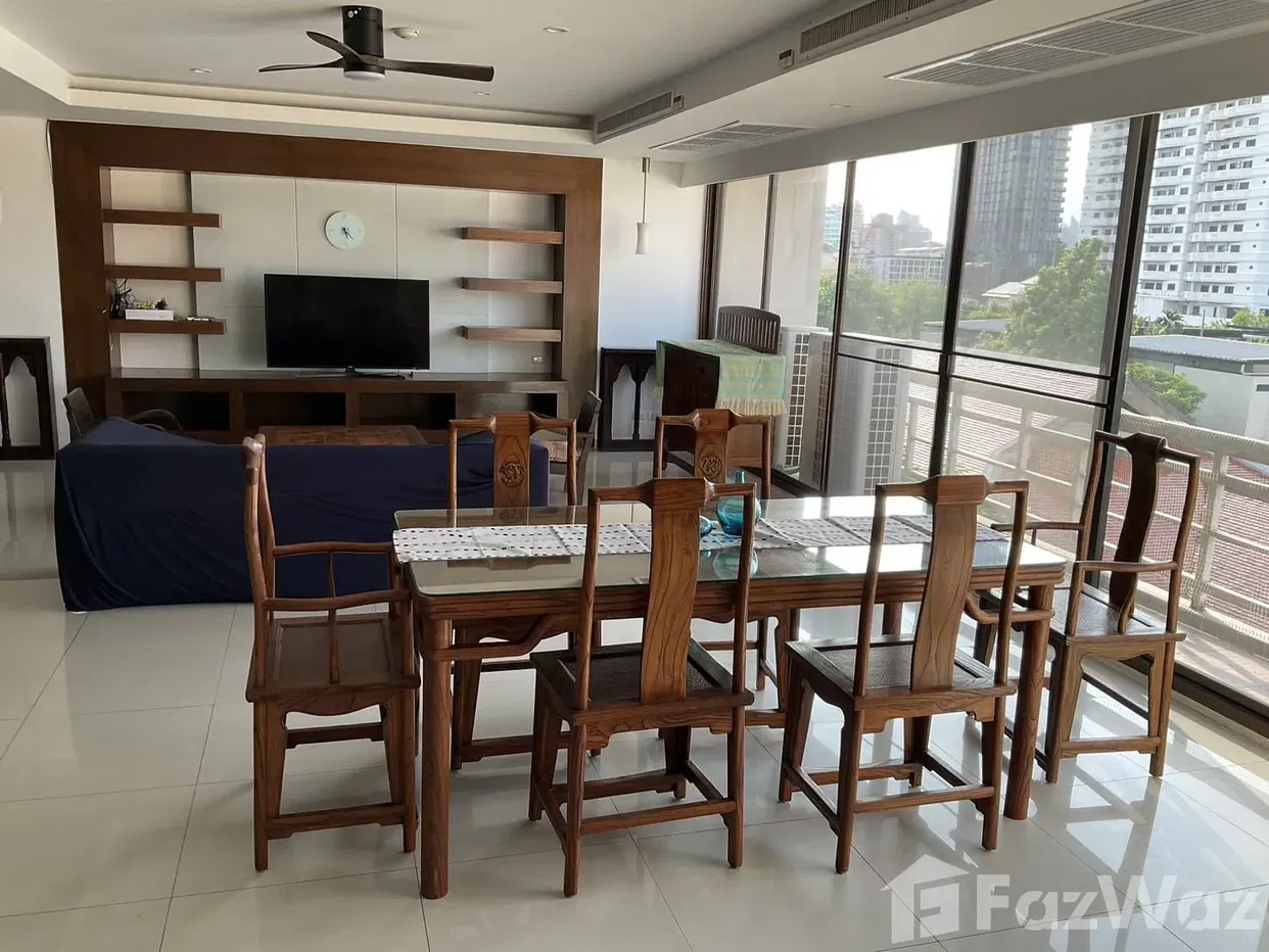 picture FOR RENT – Stylish spacious 3BR Condo in Ekkamai - 6/13