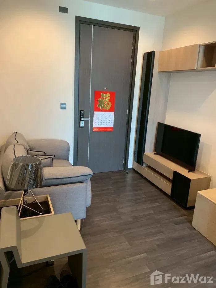 picture 1 bed 1 bath - 1/8