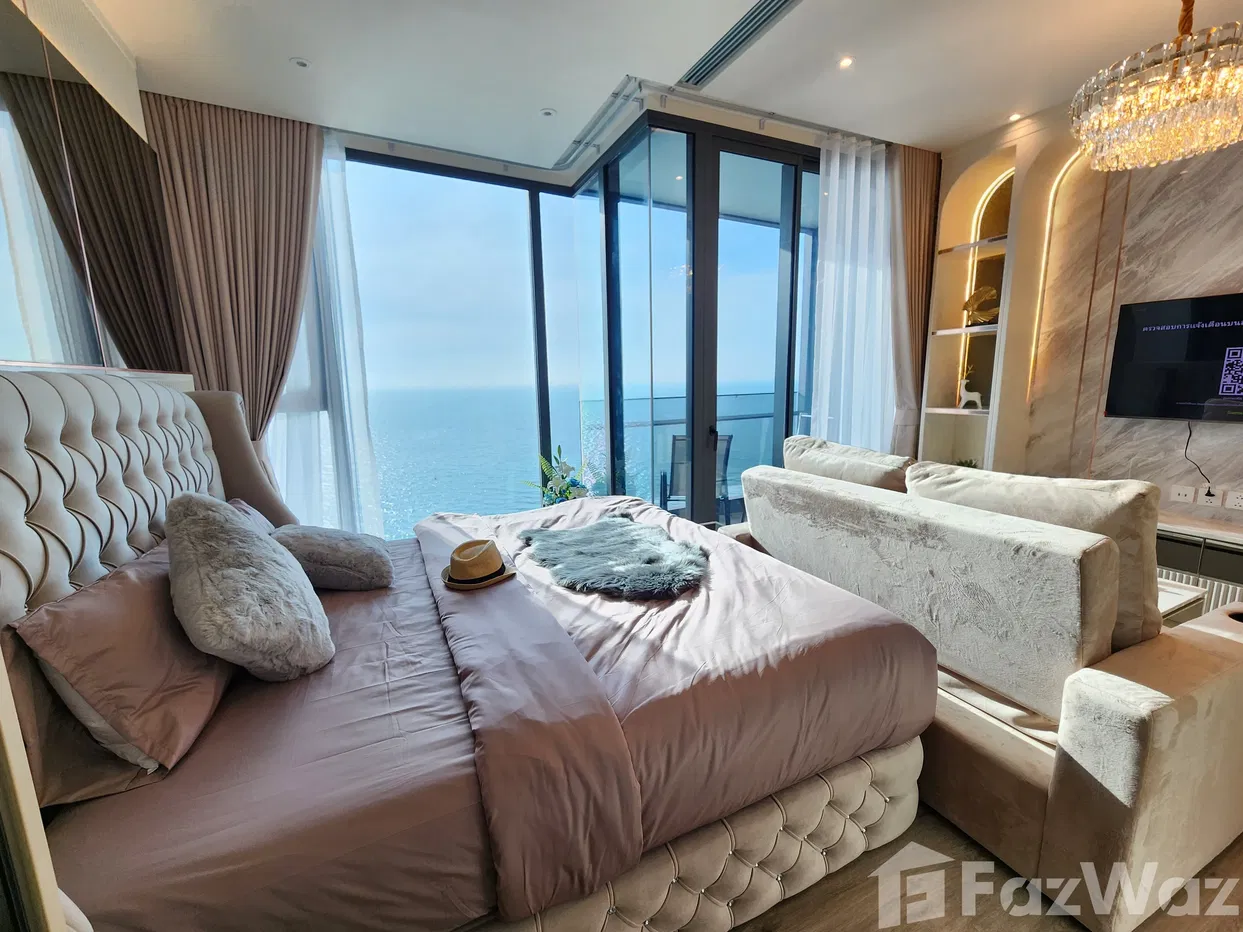 picture 1-Bedroom Condo for Sale at Arom Wongamat - 3/13
