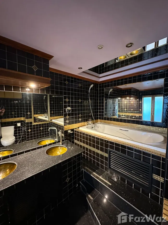 picture Full sea view condominium Patong Tower - 12/14