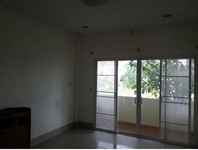 picture FOR SALE  TOWNHOUSE PROPERTY  1700000 BAHT. - 7/8