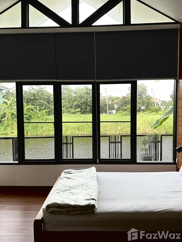 picture Detached House Kritsadanakorn 25 - North West Facing - 8/12