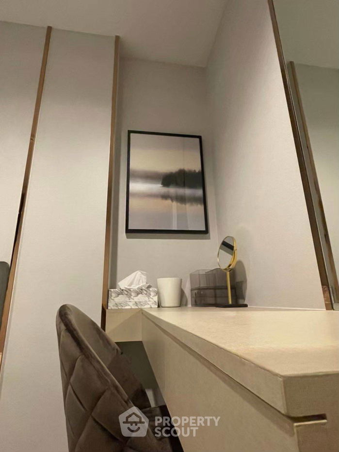 picture 1-BR Condo at Life Asoke - Rama 9 near MRT Phra Ram 9 (ID 2190645) - 4/11