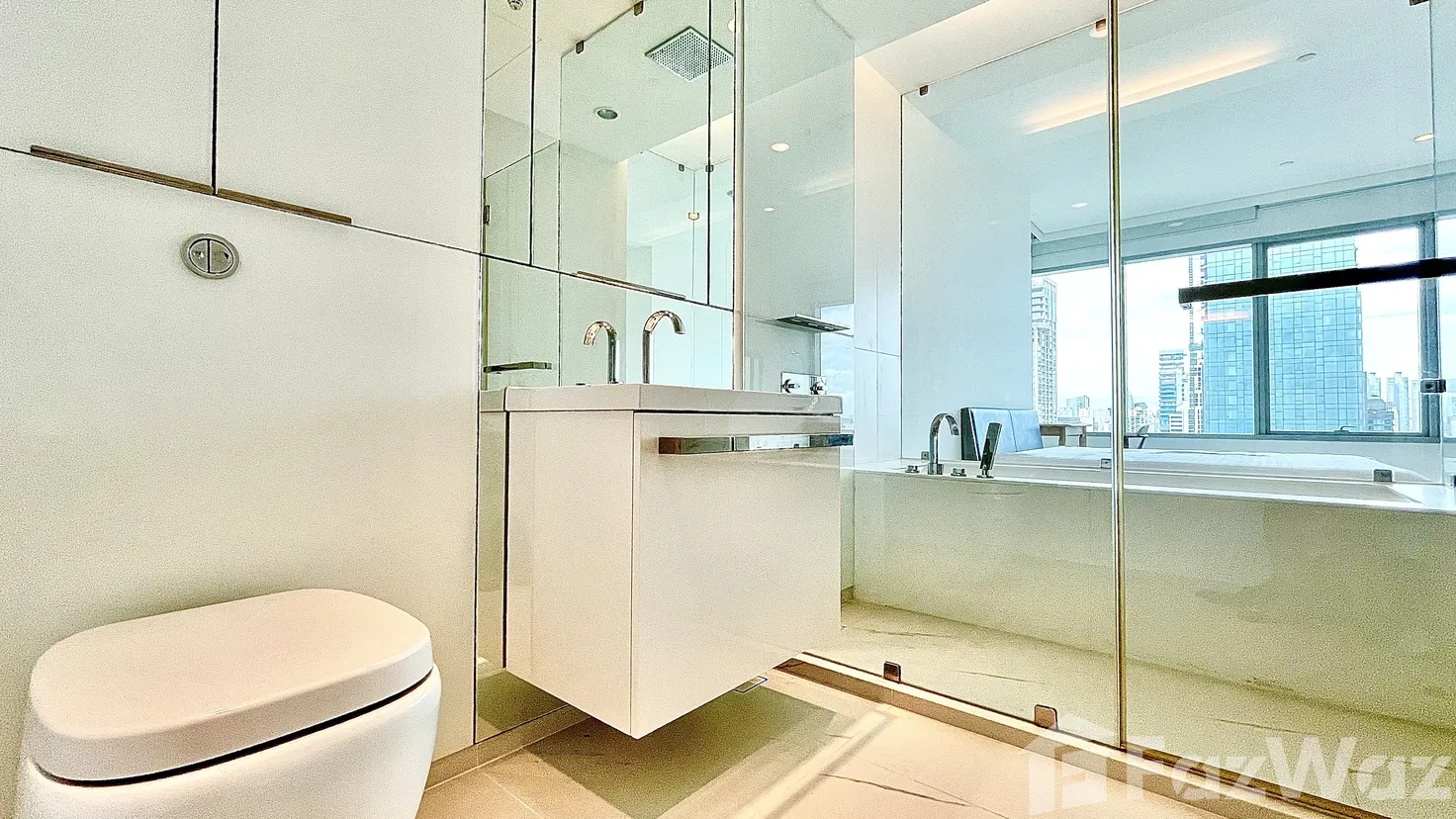 picture 2 Bedroom Condo for sale at 185 Rajadamri - 39/48