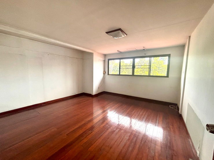 รูป ขายบ้านเดี่ยวพร้อมโกดัง เนื้อที่เยอะ - รูปที่ 5/10