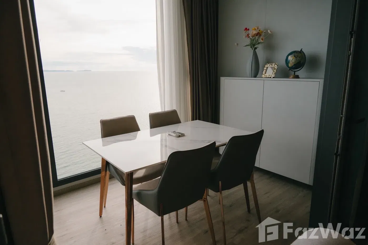 รูป Sea View Condo in Pattaya 1 BR 57sqm, Beachfront living 5597198 - รูปที่ 11/19