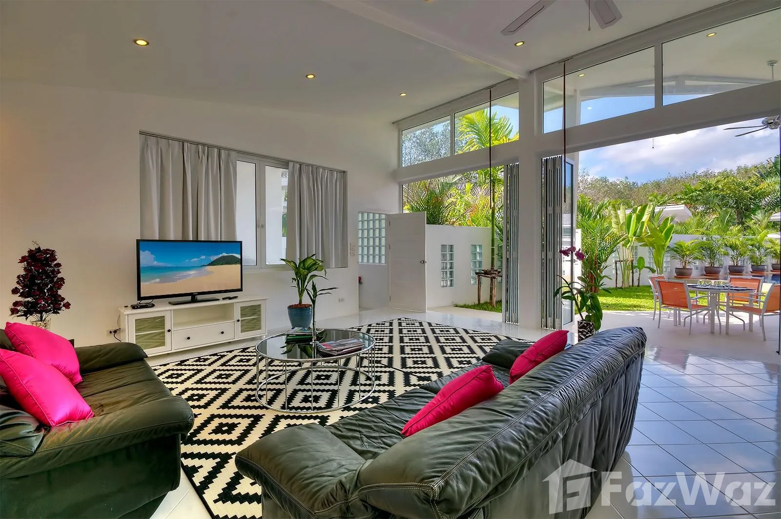 3-Bedroom Private Pool Villa in a Quiet Residential Area 28058 - image 4