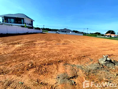Land for sale Prachaubkirikhan : 1 rai land for sale