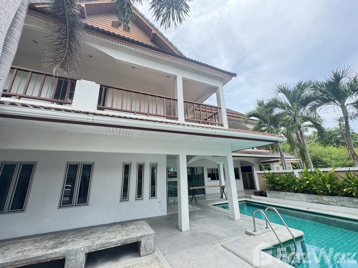 picture 4 Bedroom Villa for sale in Huai Yai, Chon Buri - 2/25