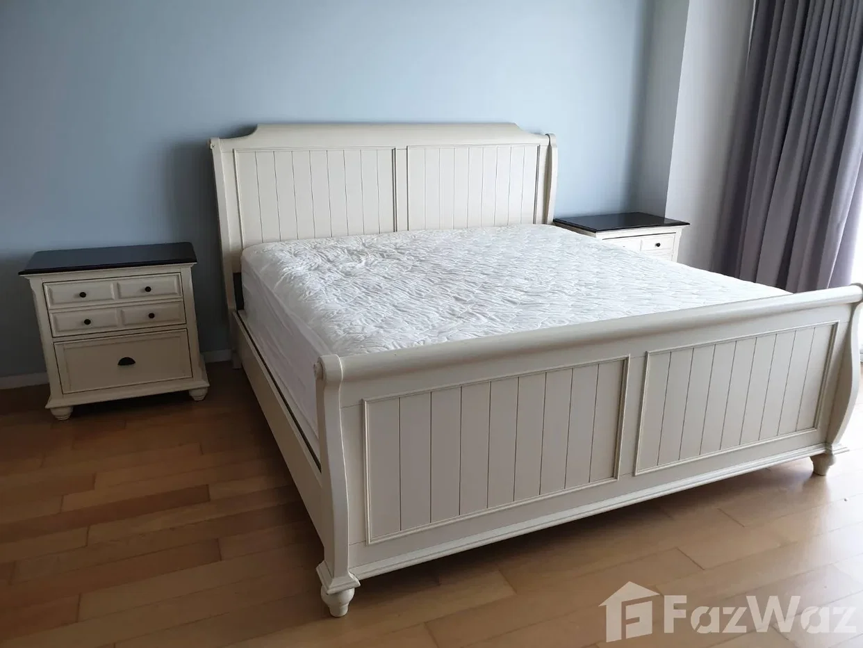 picture Highest 3 bedrooms unit, unblocked view 1372726 - 9/13