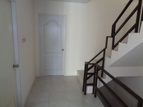 picture FOR SALE  TOWNHOUSE PROPERTY  1870000 BAHT. - 4/8