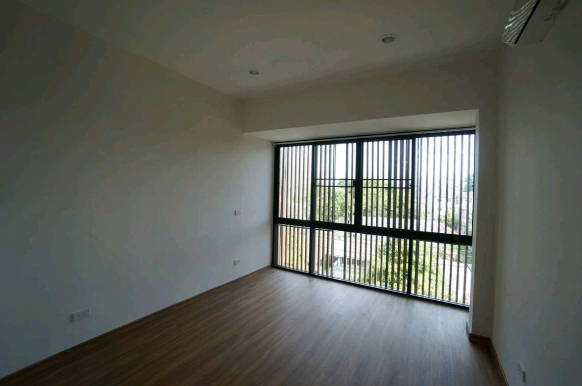 picture Home office, semi-detached house, Soi Ratchada, near the MRT, Ratchada-Lad Phrao intersection - 8/10