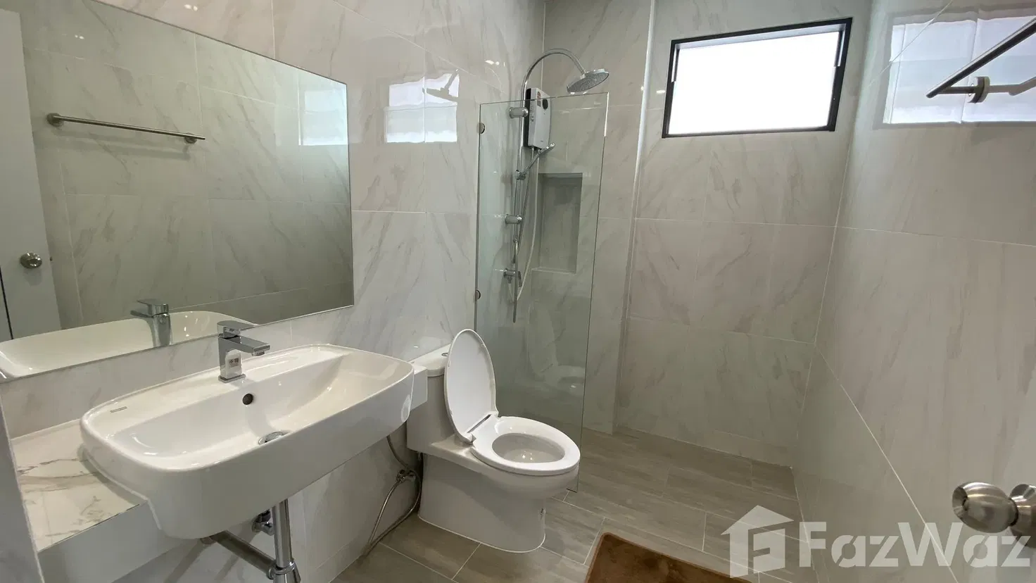 picture 3-Bedroom Semi-Detached House For Rent 5596590 - 19/22