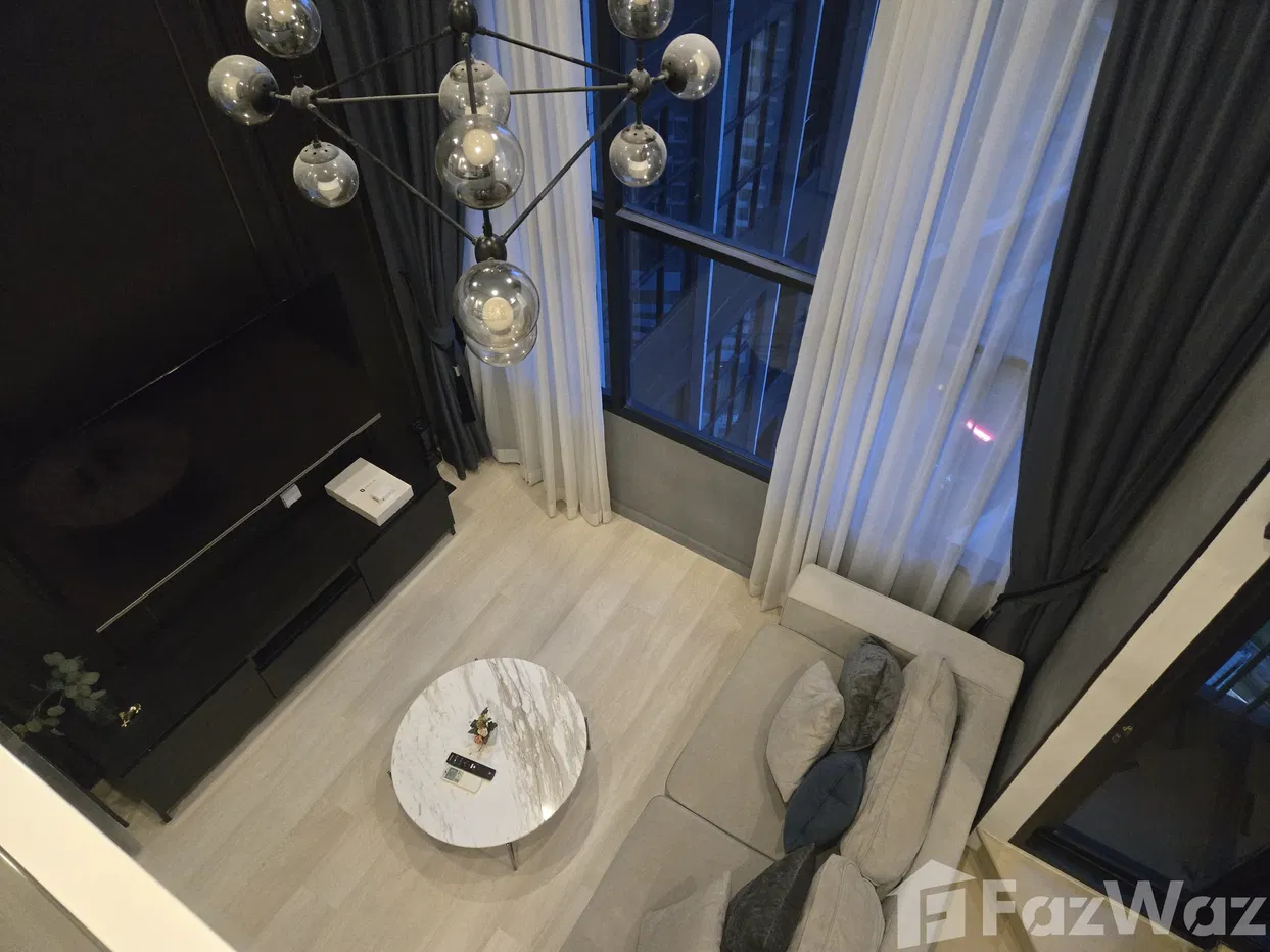 picture Luxury Condo in Prime CBD location in Bangkok - 4/11