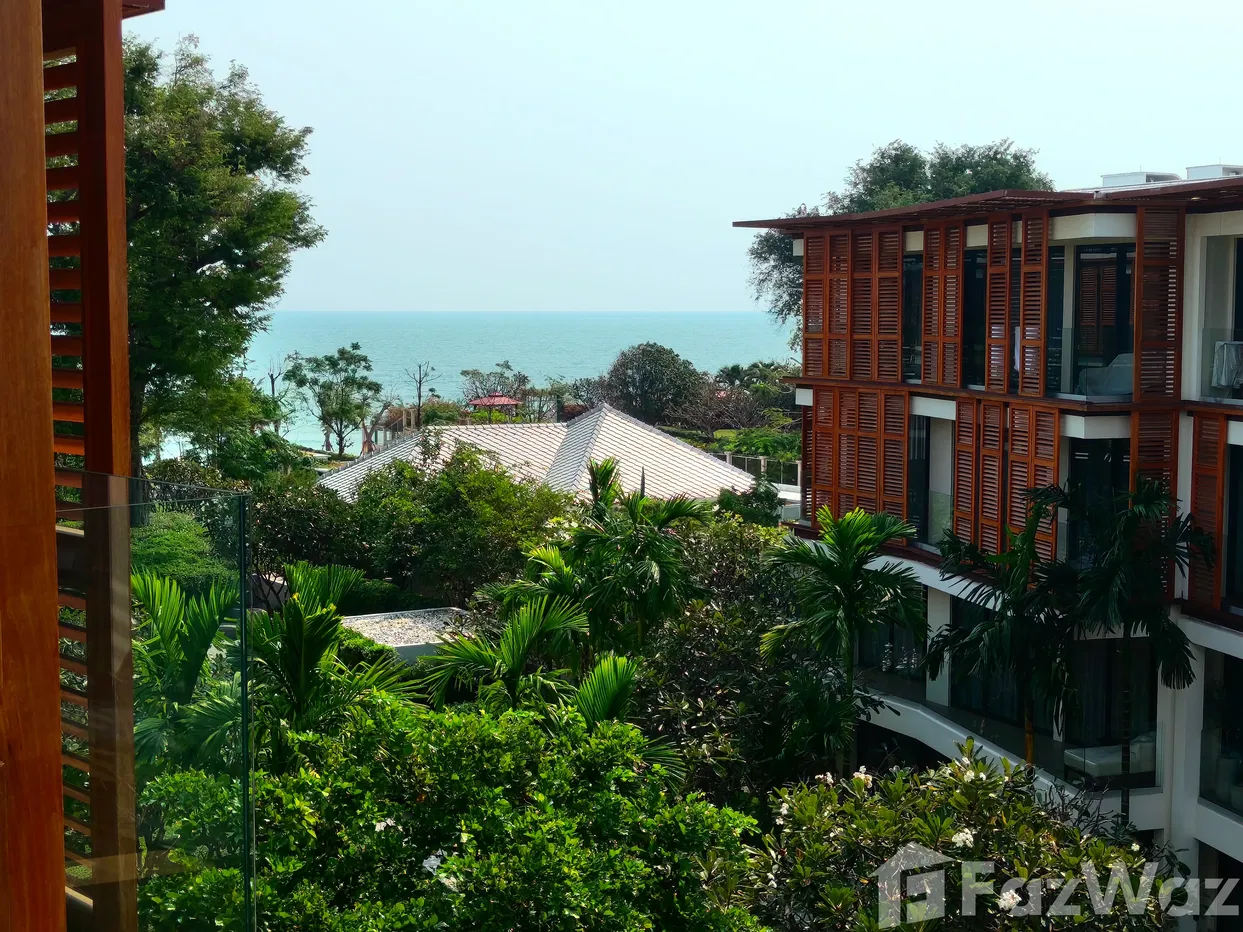 picture Amazing unit with Seaview - 17/28