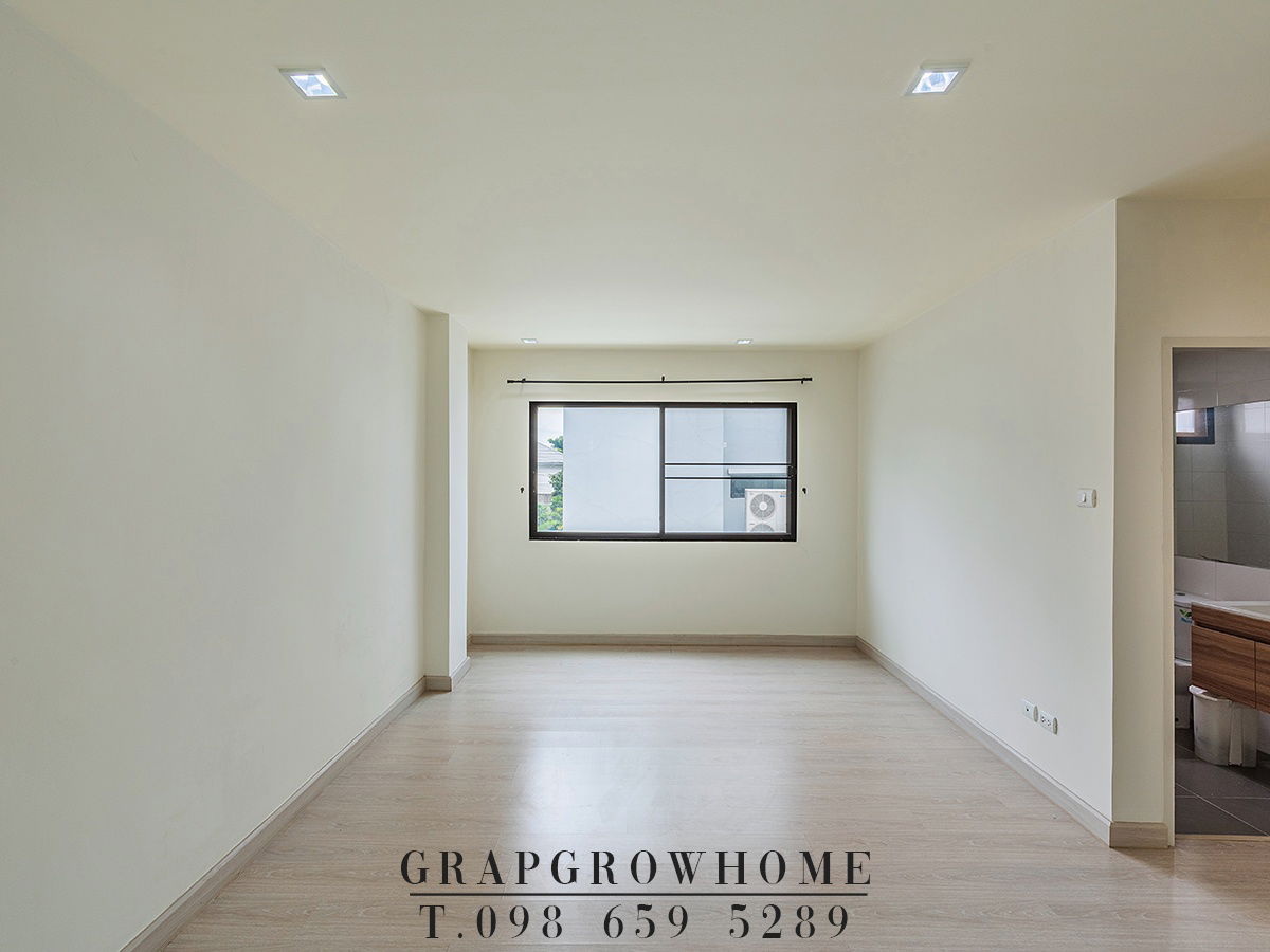 picture 3-storey townhouse, Eco Space Bangna-Wongwaen, near Mega Bangna-Expressway-Suvarnabhumi Airport - 15/28
