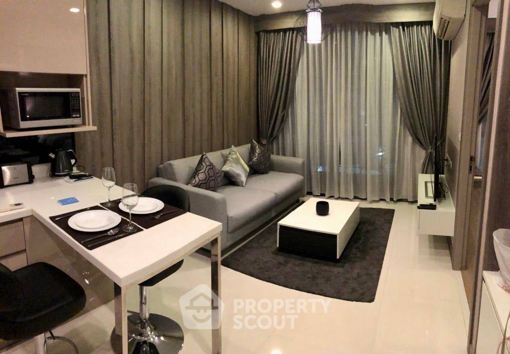 picture 1-BR Condo at Trapezo Sukhumvit 16 near MRT Queen Sirikit National Convention Centre (ID 1185825) - 1/5