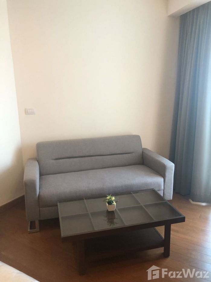 picture Studio Condo Opportunity at The Palm Wongamat Beachfront - 10/14