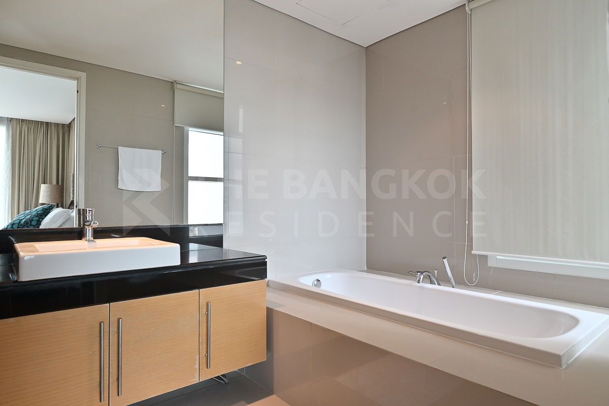 picture Burasiri Krungthep Kreetha 🌟 𝐄𝐱𝐜𝐥𝐮𝐬𝐢𝐯𝐞 𝐑𝐞𝐧𝐨𝐯𝐚𝐭𝐞𝐝 𝐇𝐨𝐮𝐬𝐞 in Prestigious Luxury Development 🏡 - 21/23