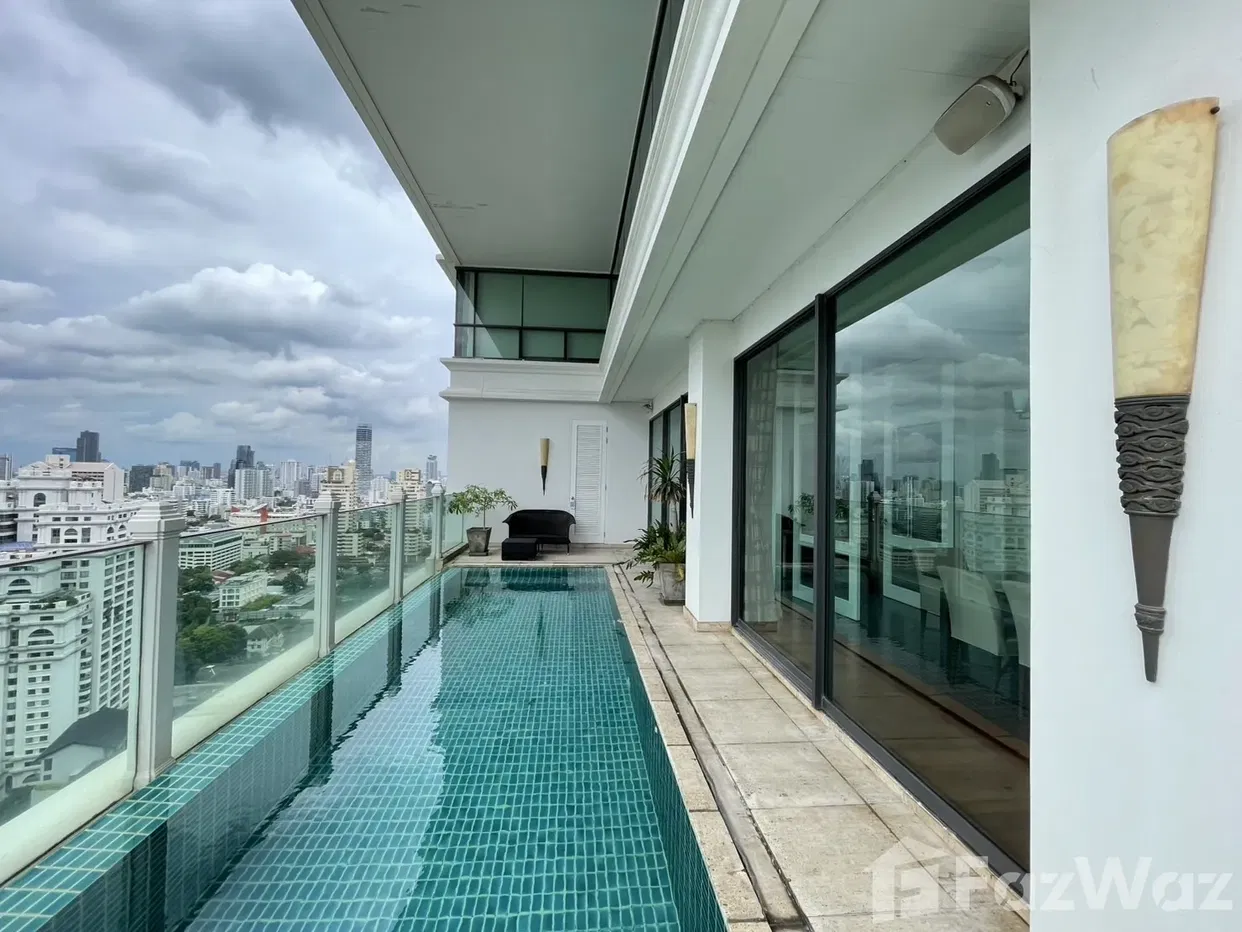 picture Le Raffine 39 – Luxury Duplex Condo for Sale Rare Item! - 4/20