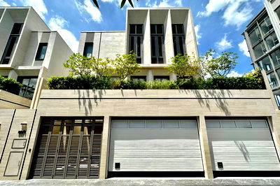 Houses for sale Sukhaphiban 5 Road : Urgent sale, single house, pool villa, BAAN CHAN