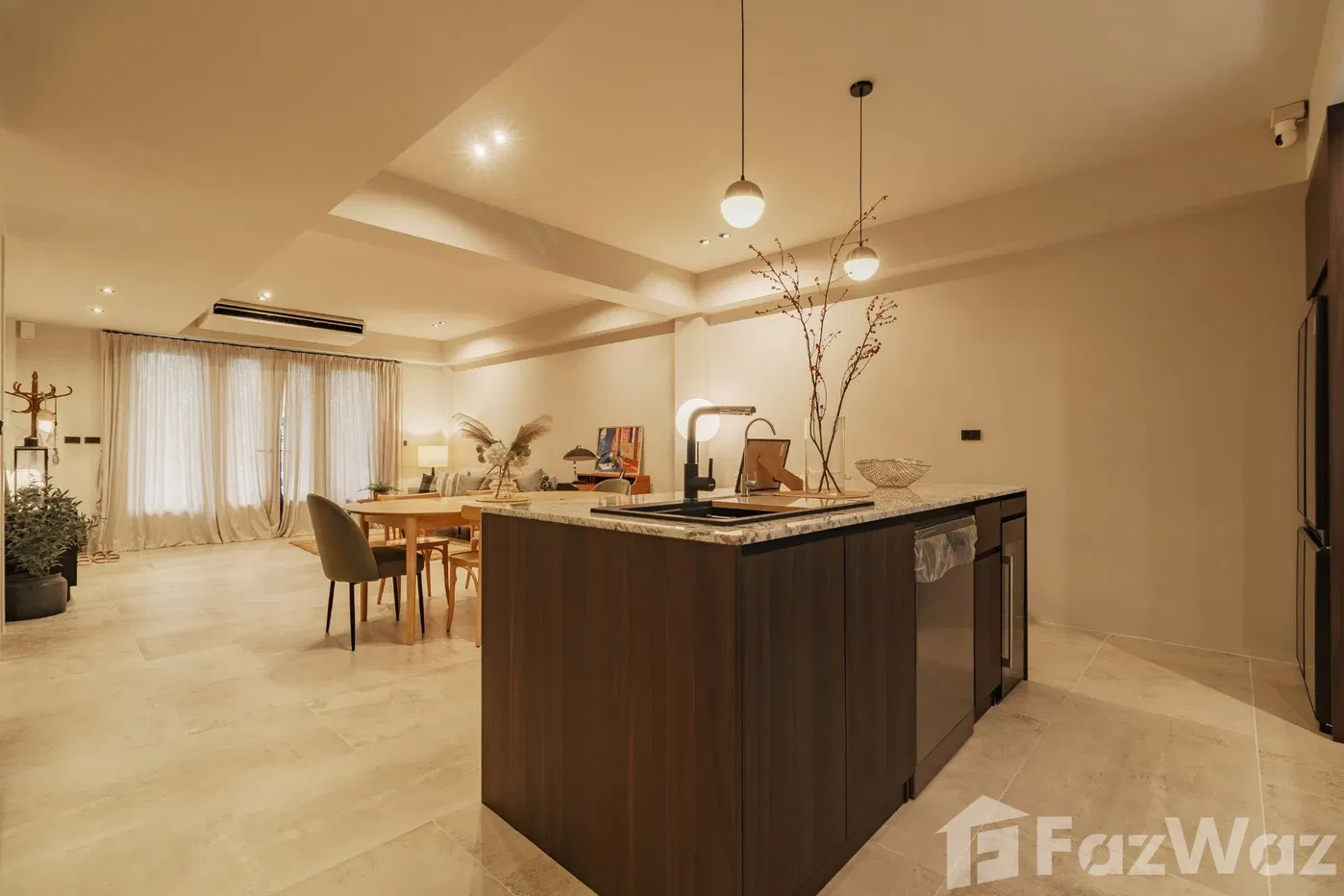 picture 4 Bedroom Townhouse for sale in Phra Khanong Nuea, Bangkok - 10/31