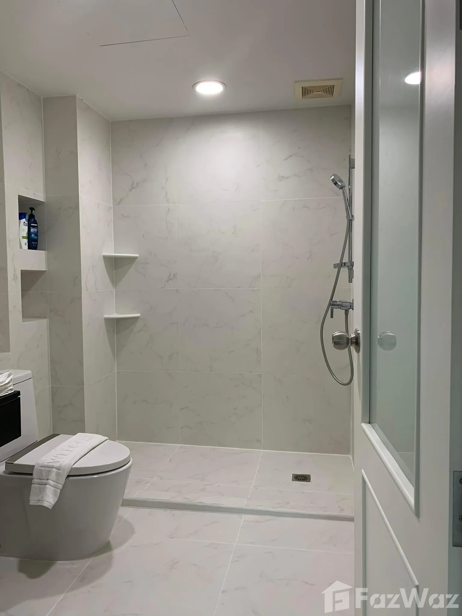 Condo for sale and rent 1935869
