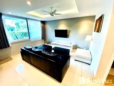 Houses for sale Surat Thani : Modern Two-Bedroom Townhouse – Horizon Residence, Choengmon
