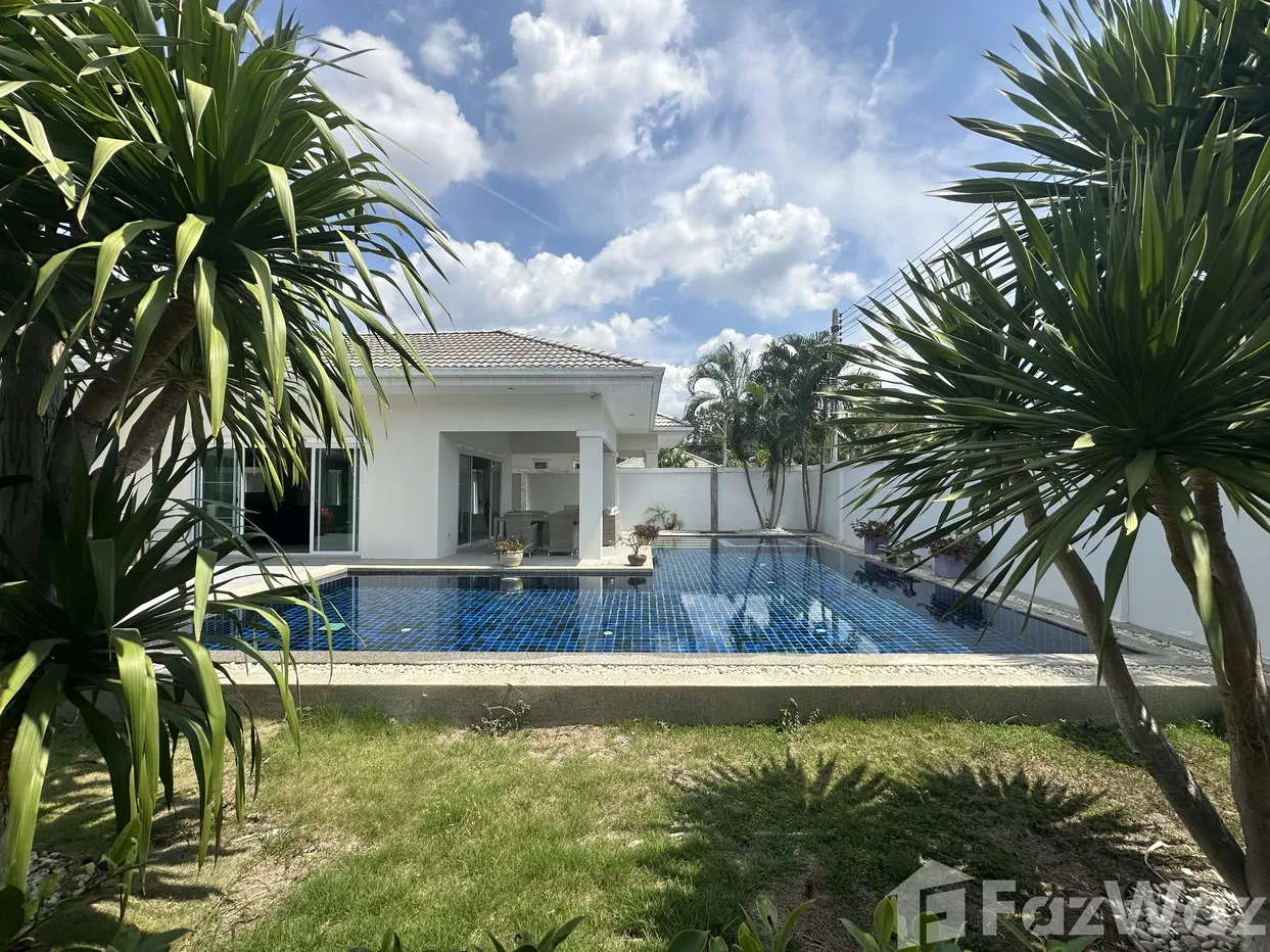 picture Large Private 4 Bedroom Pool Villa with Guest House - 2/31