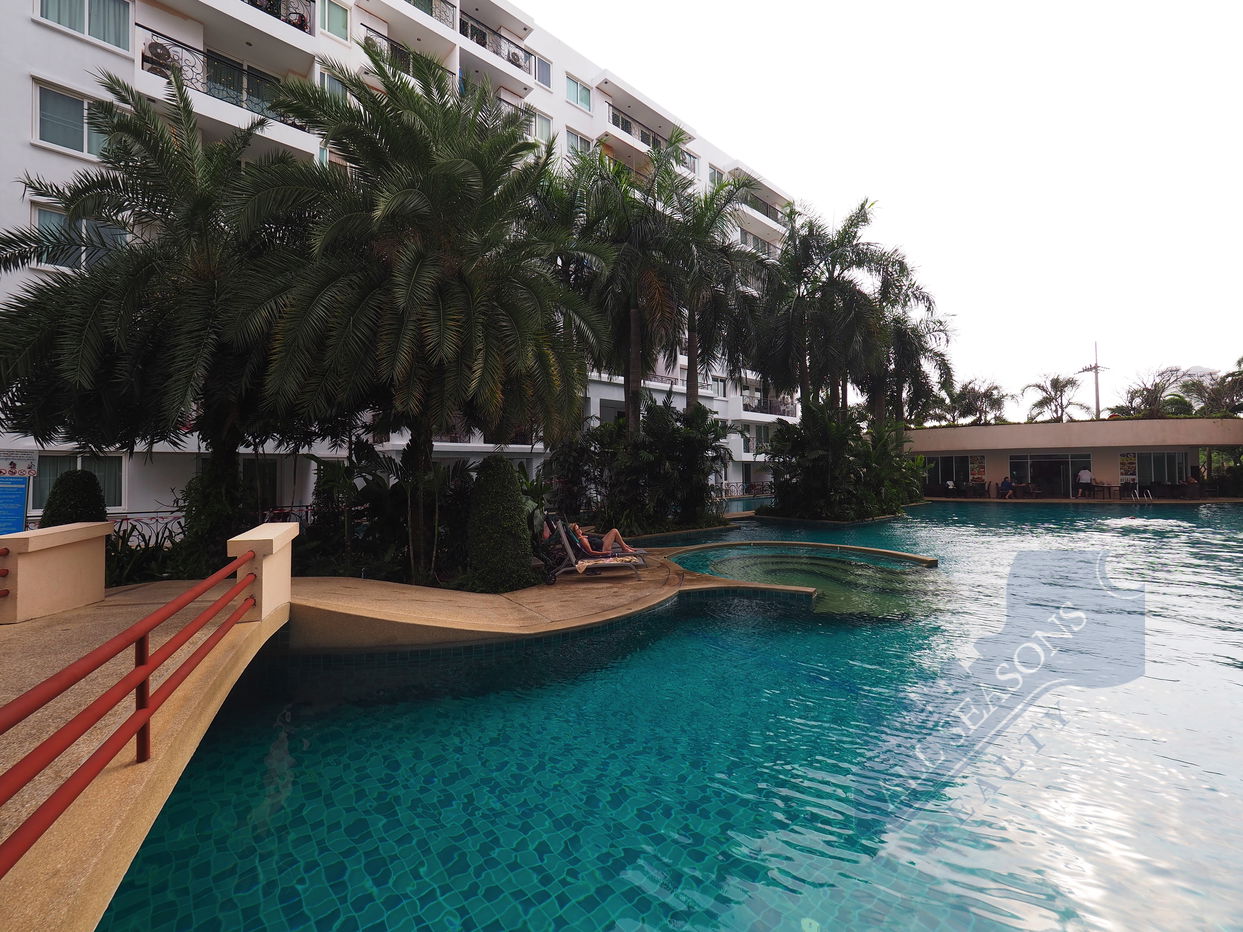 picture 1 Bedroom Condominium @ Paradise Park - 12/21