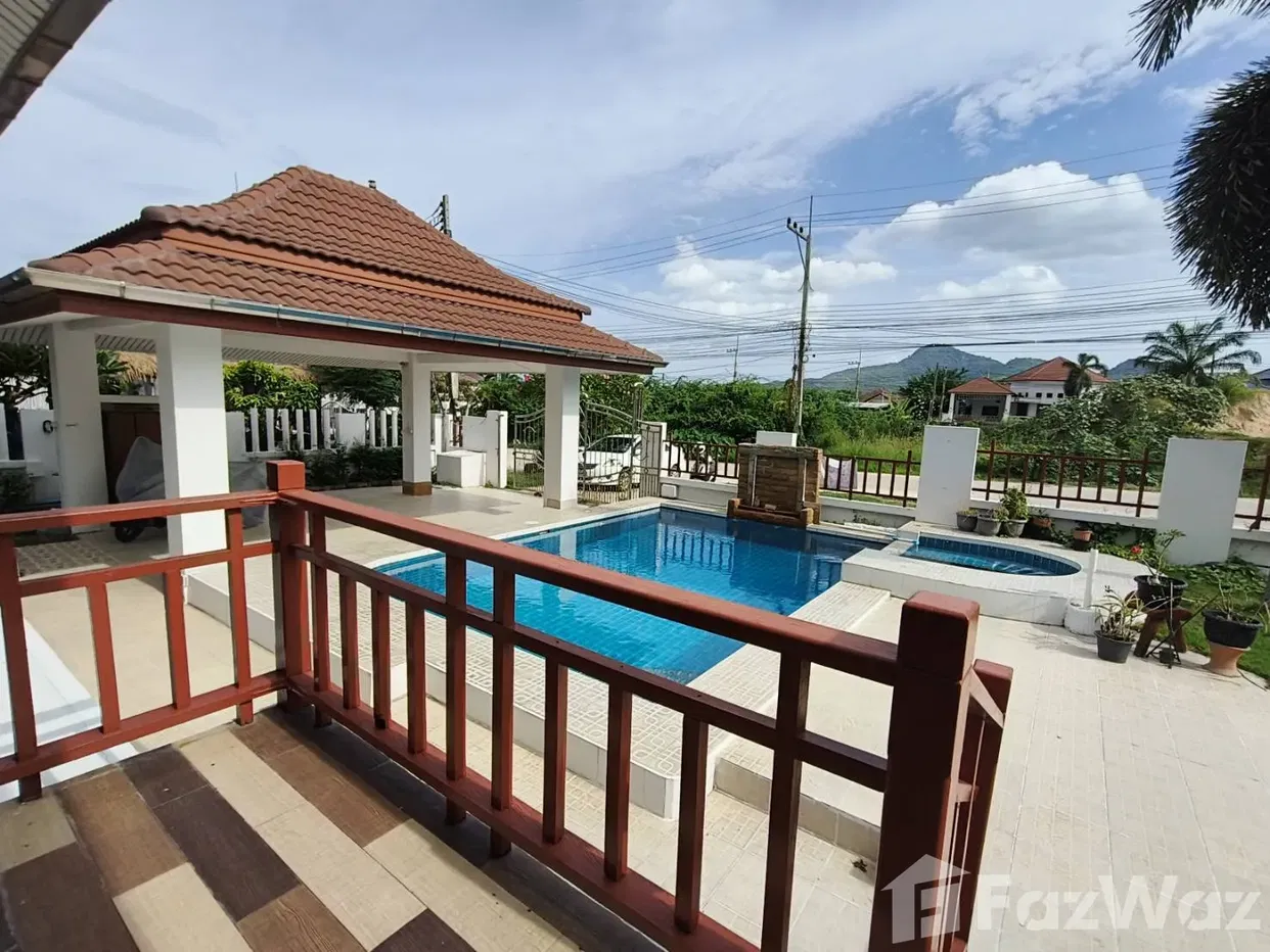 picture 2 Bedroom Villa for sale at Baan Araya - 10/22