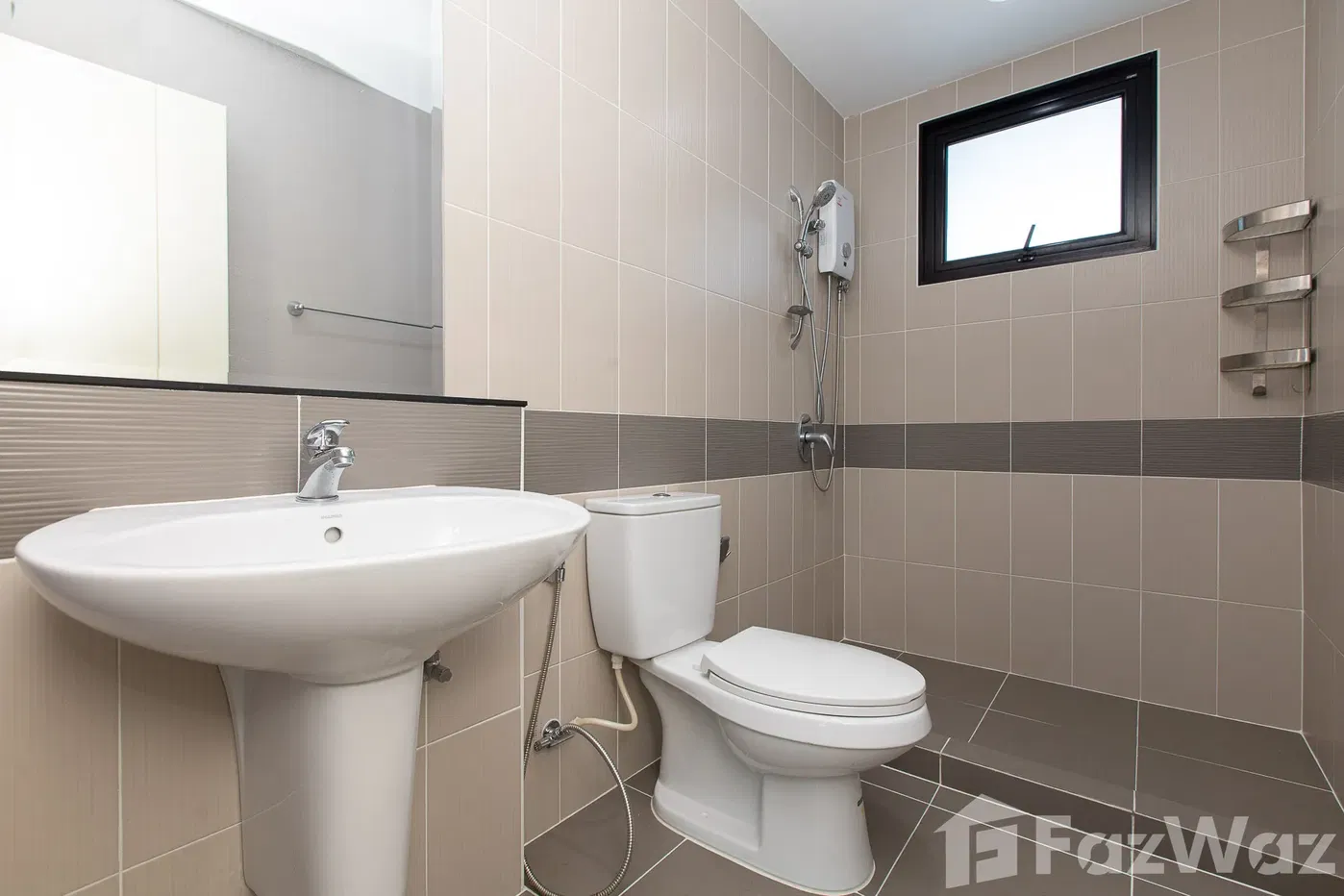 picture 3 Bedroom Townhouse for sale at Baan Klang Muang Rama 9 - Onnut - 5/7