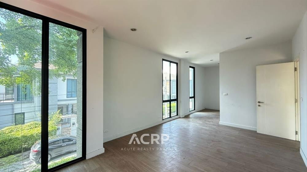 picture For Sale: 2-Storey Detached House at Serene Kanlapaphruek – Spacious Home at a Special Price! - 6/18