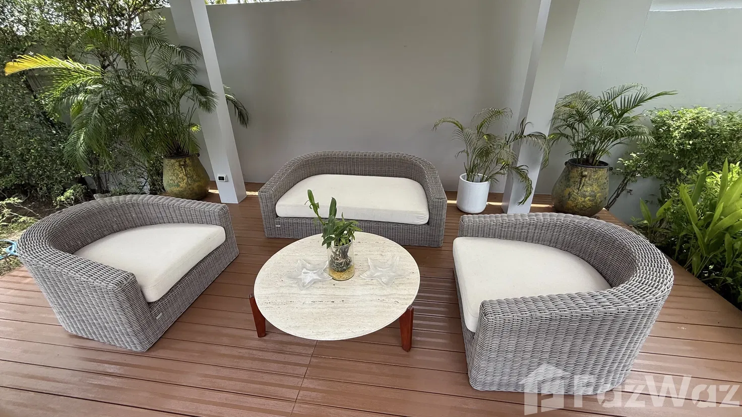 picture 4 Bedroom Villa - 15/43