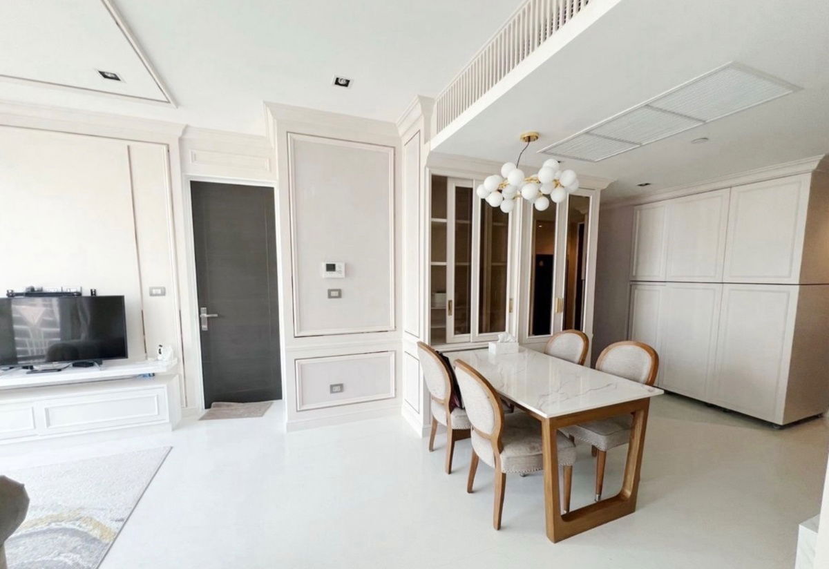picture Rent The Bangkok Sathorn, beautiful, luxurious, with private elevator, near BTS Surasak. Interested, add Line @841qqlnr - 2/10