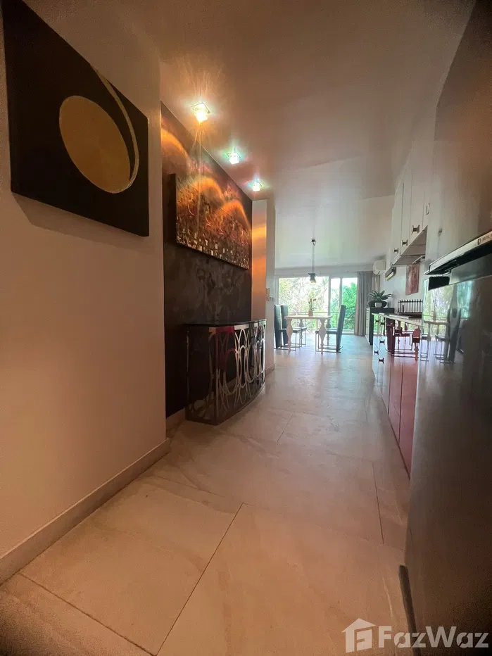 picture Large 2 Bedroom Condo for sale - 4/21