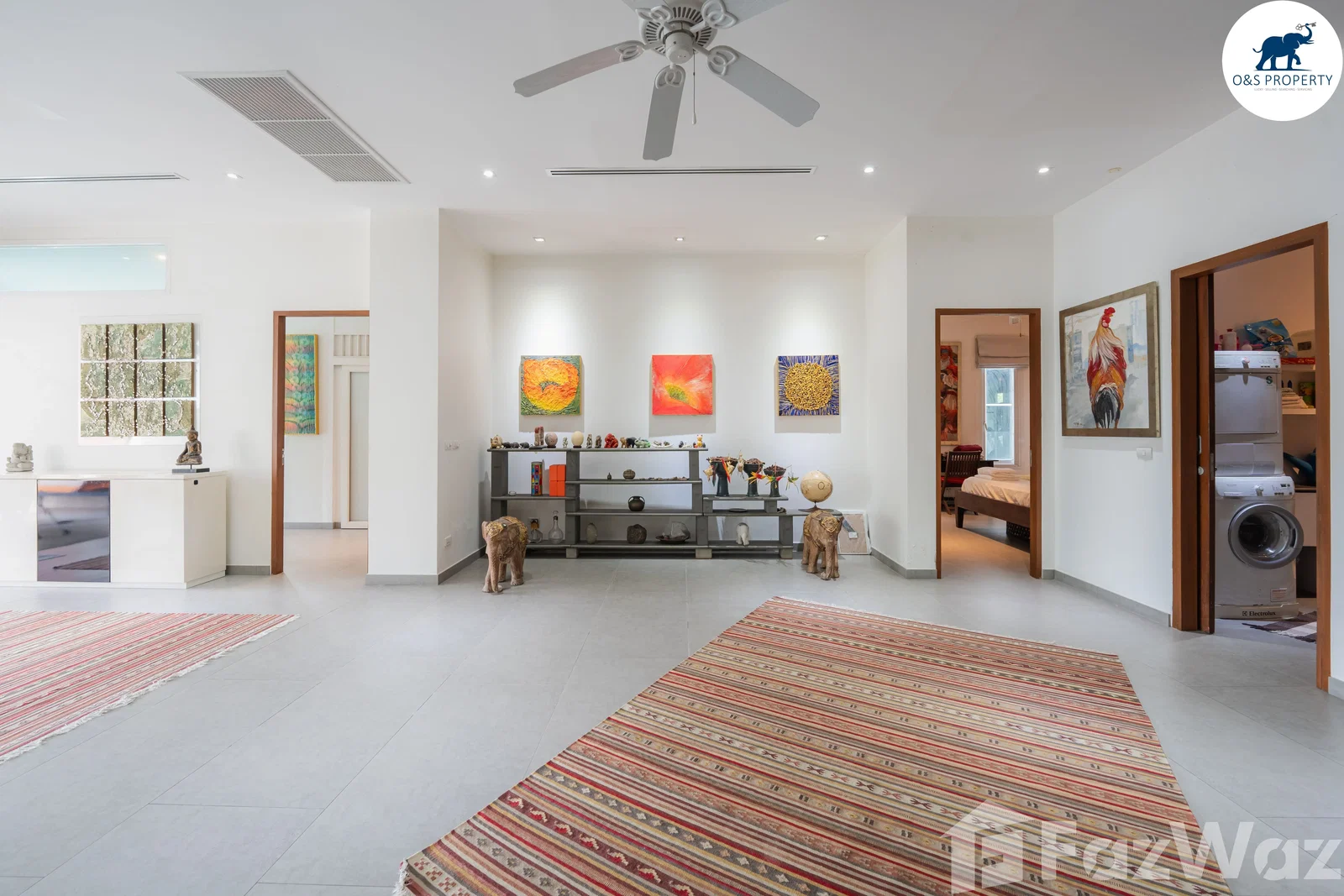 Spacious 2 Bed Sea Views Condo in Kamala 5351606 - image 2